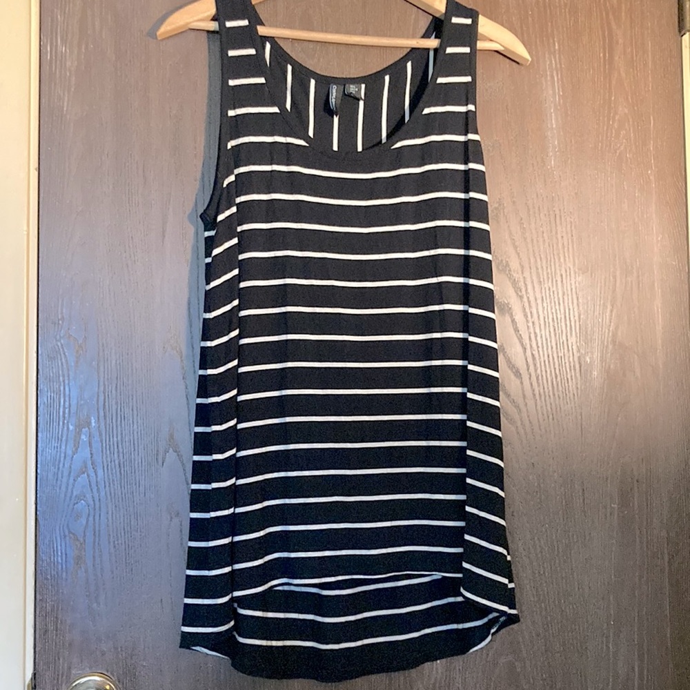 Cynthia Rowley black and white striped tank. US:L - 95% RAYON 5% SPANDEX
